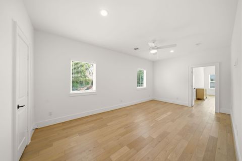 Tiny photo for 1430 Nashua Street, Houston, TX 77008 (MLS # 88928845)