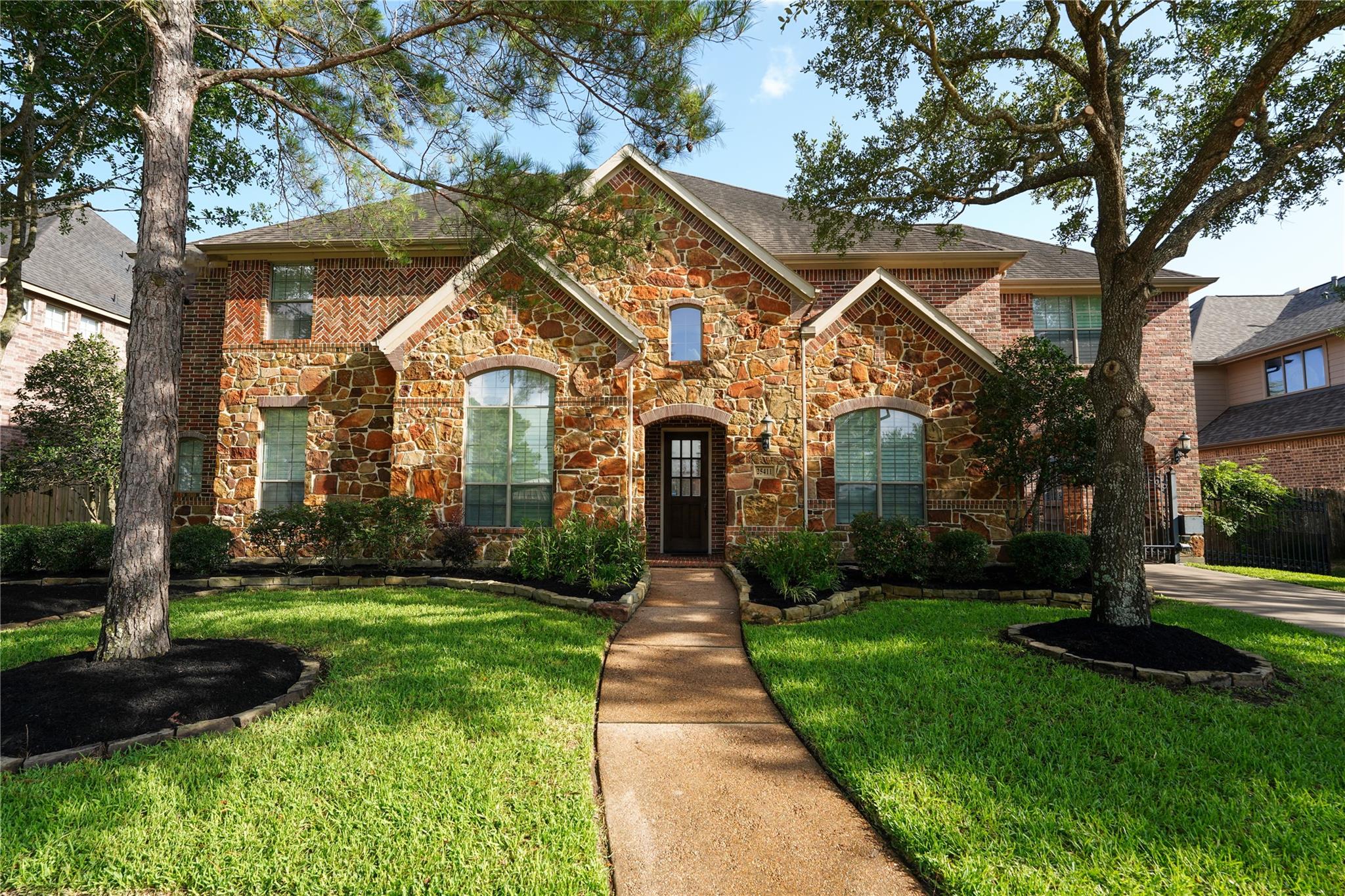 25411 Springwood Lake Drive