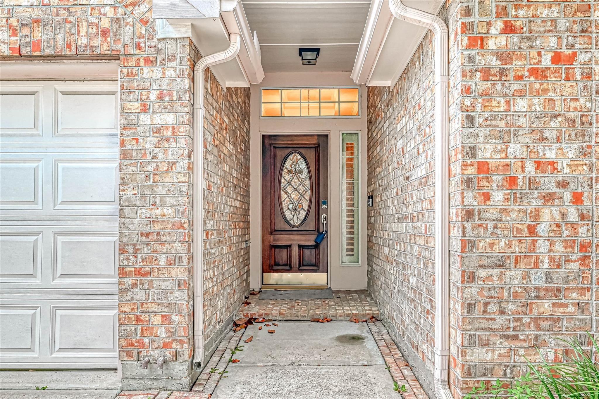 5213 Cottonwood Creek Lane