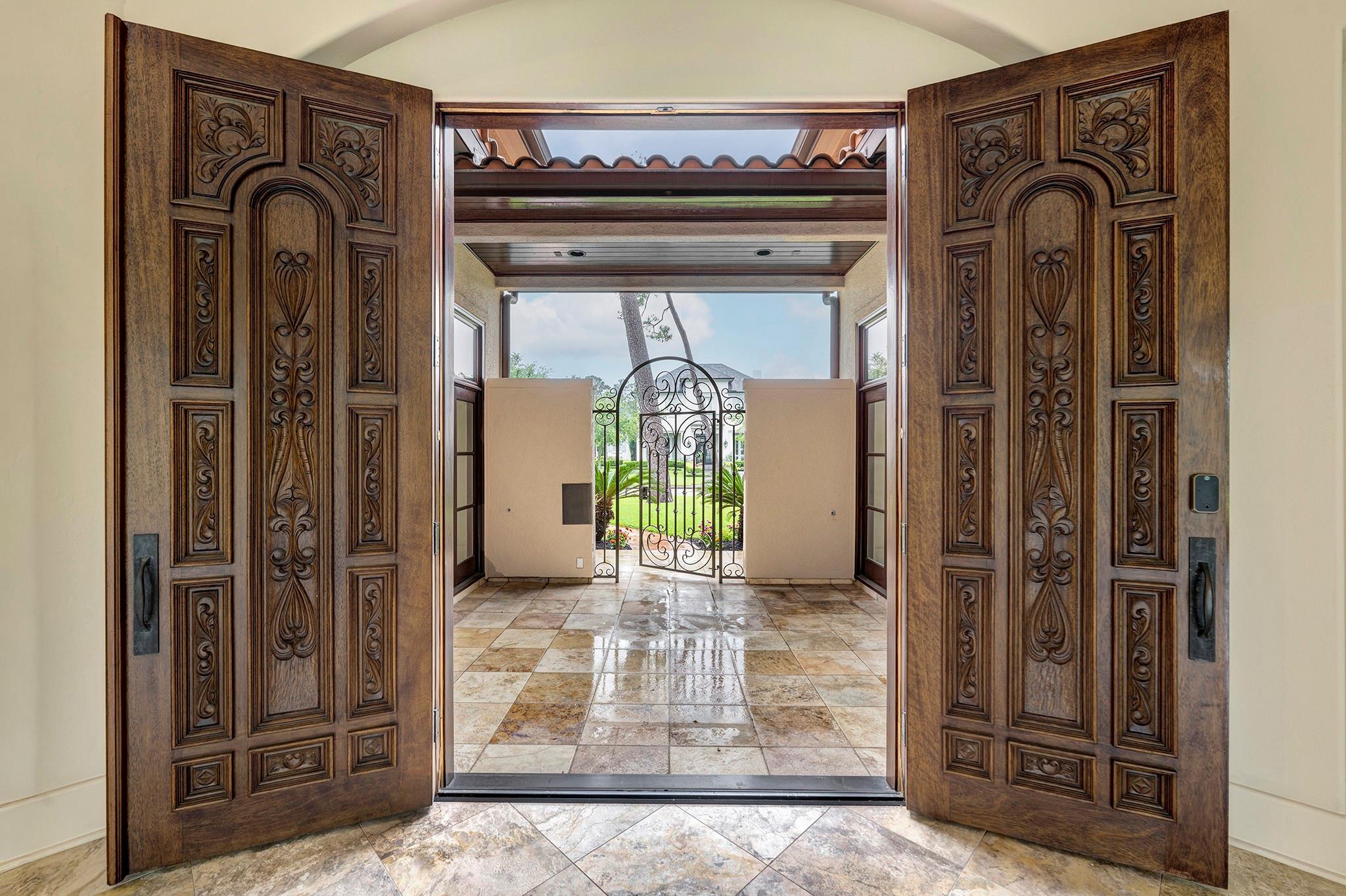 710 Pinehaven Drive