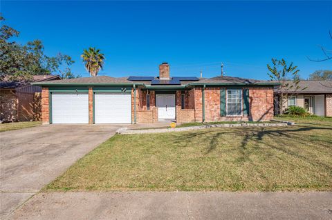 Tiny photo for 13727 Oleoke Lane, Houston, TX 77015 (MLS # 1061078)