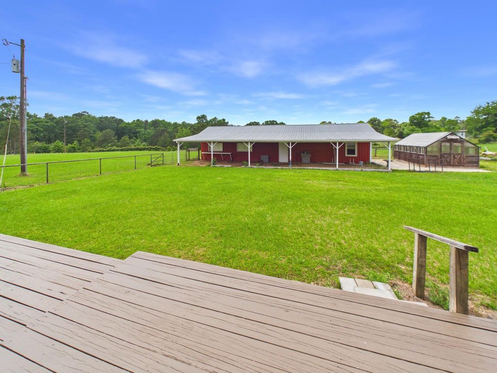 Photo of 160 Vida Lane, Coldspring, TX 77331 (MLS # 89613253)