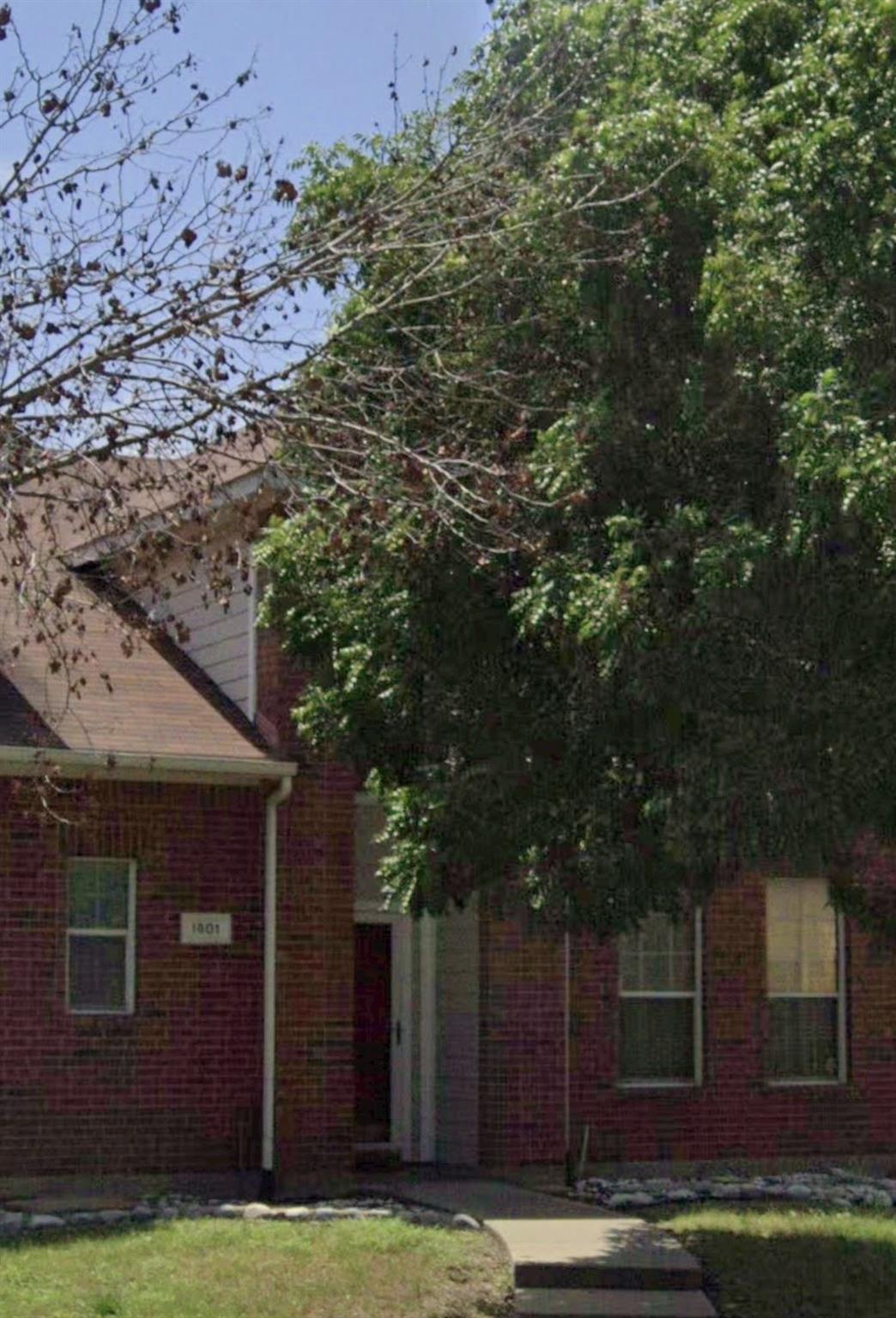 1501 Richfield Court