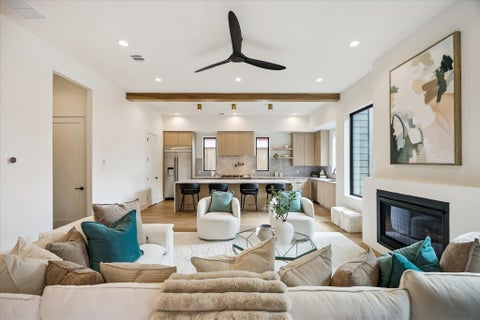 Tiny photo for 335 Harvard Street, Houston, TX 77007 (MLS # 65070979)