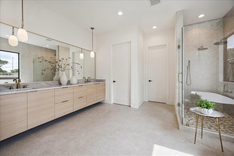 Tiny photo for 335 Harvard Street, Houston, TX 77007 (MLS # 65070979)