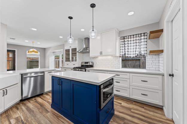 13438 Yaupon Holly Lane