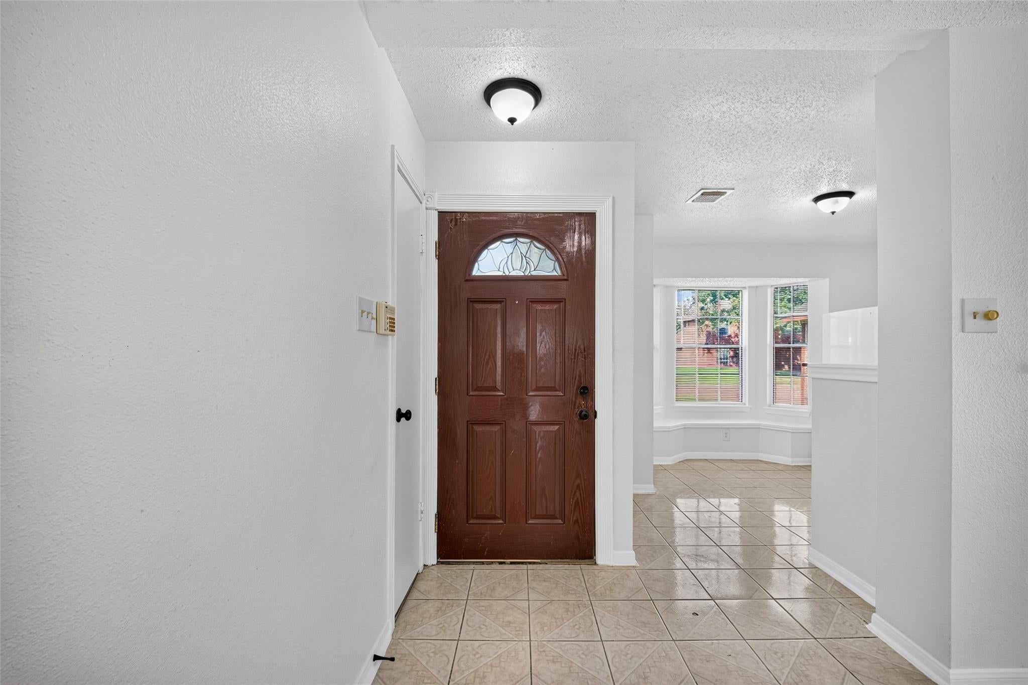 1126 Holbech Lane