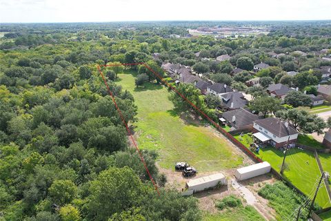 Vacant Land For Sale - 3733 Soho Drive<br/> Pearland, TX 77584