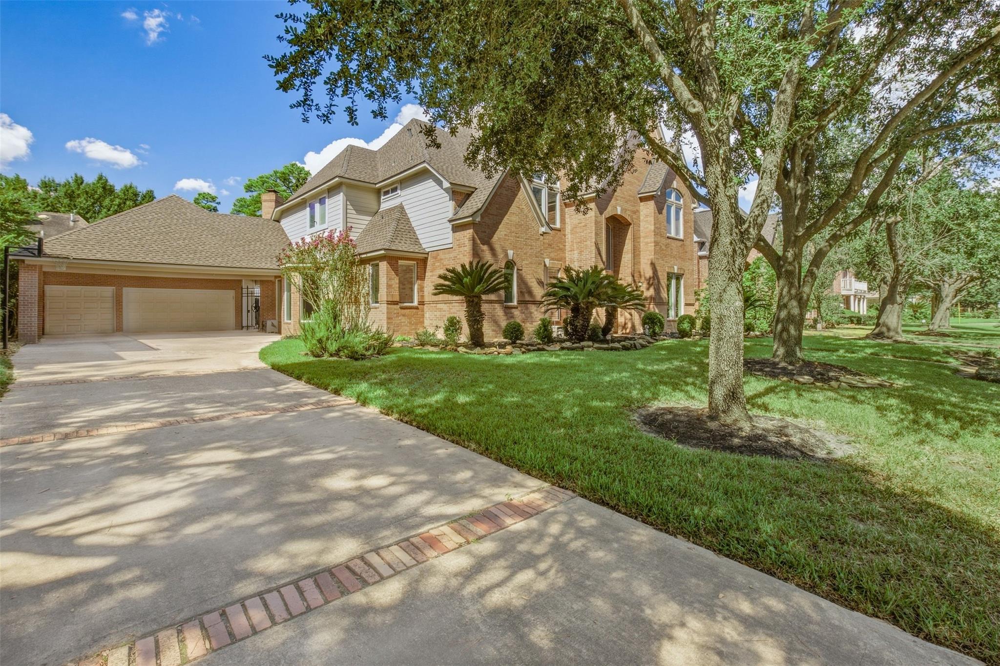 16111 Wimbledon Forest Drive