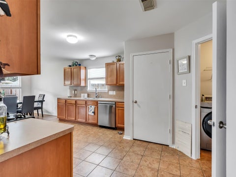 Tiny photo for 4423 Plumeria Avenue, Baytown, TX 77521 (MLS # 40502163)