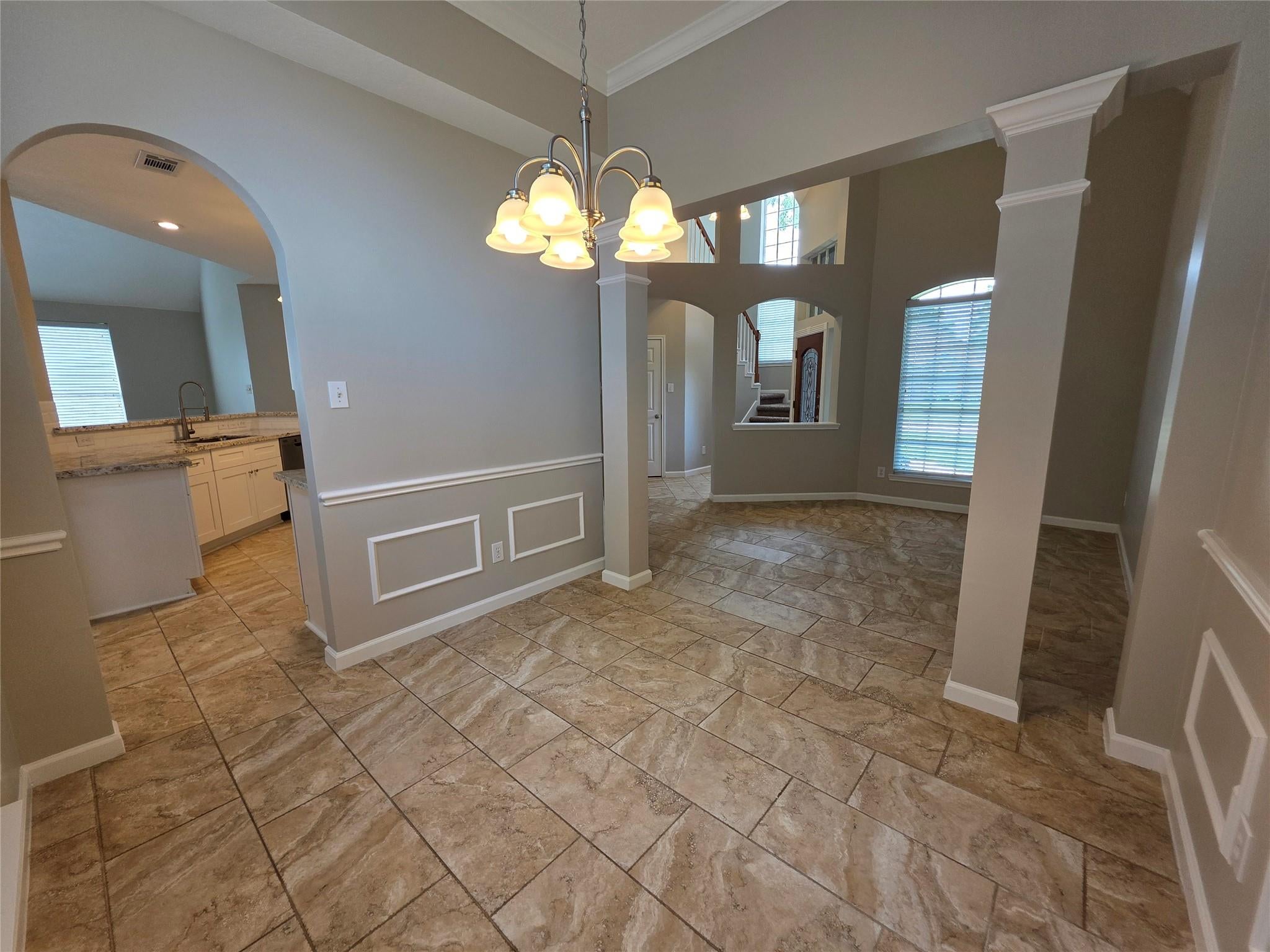 1425 Mija Lane