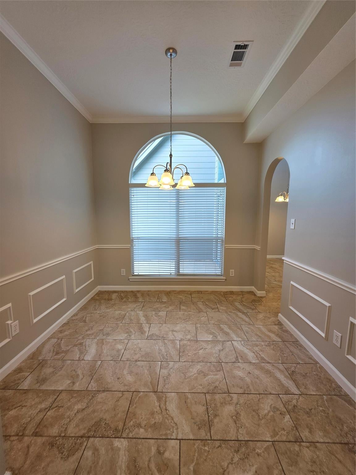 1425 Mija Lane