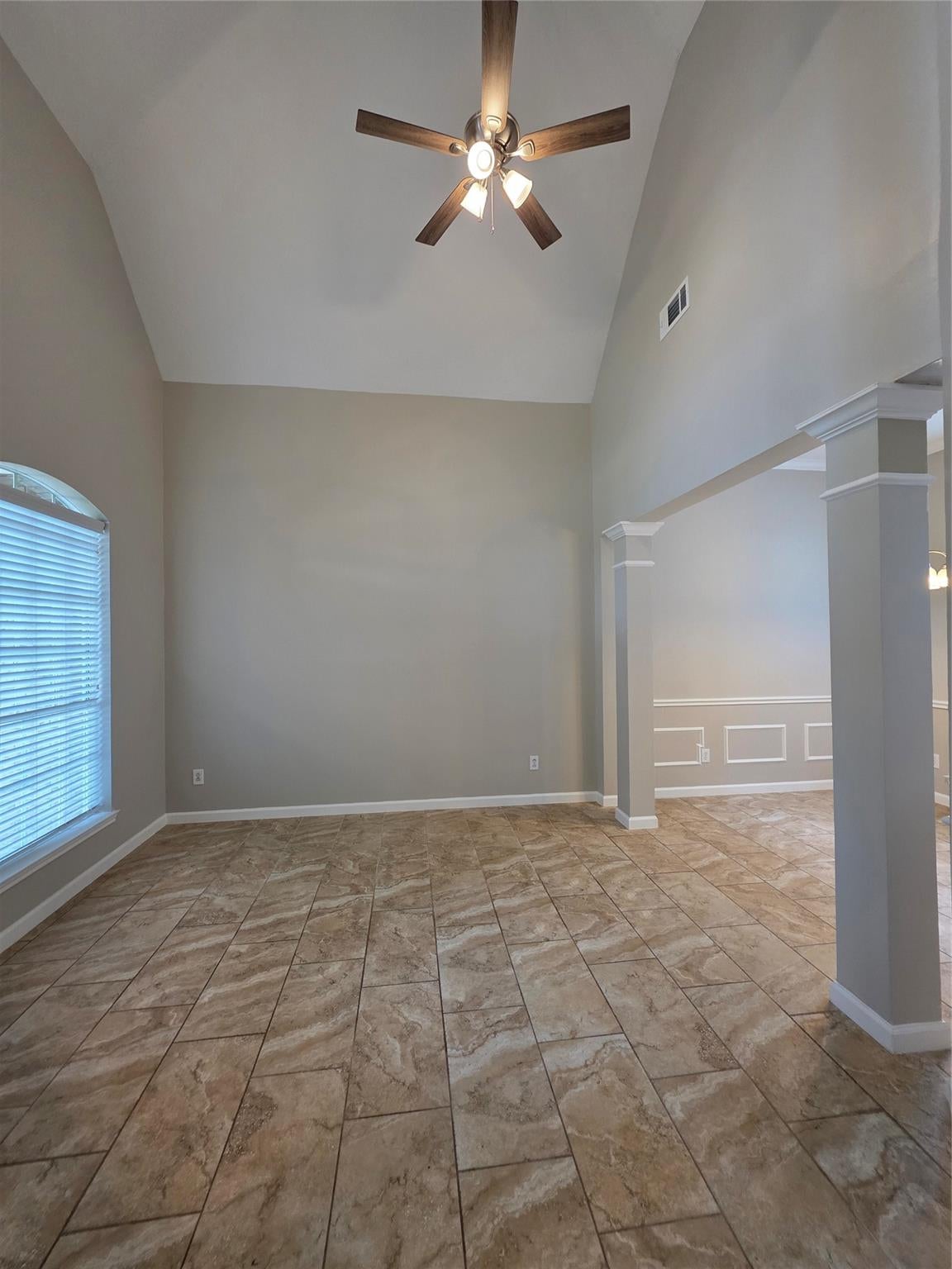 1425 Mija Lane
