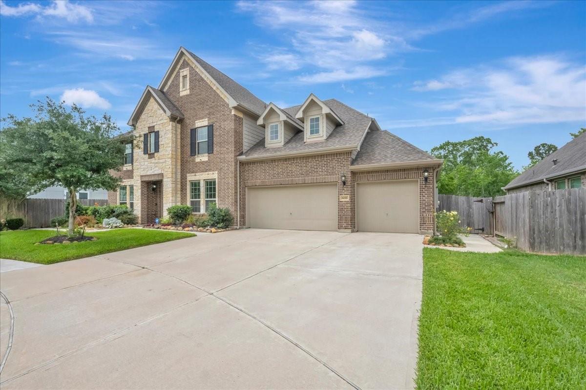 8033 Serenity Drive