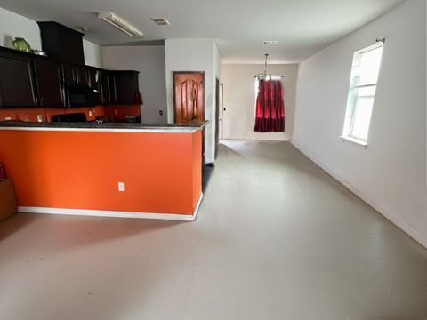 Homes For Sale - 3711 Ball<br/> Galveston, TX 77550