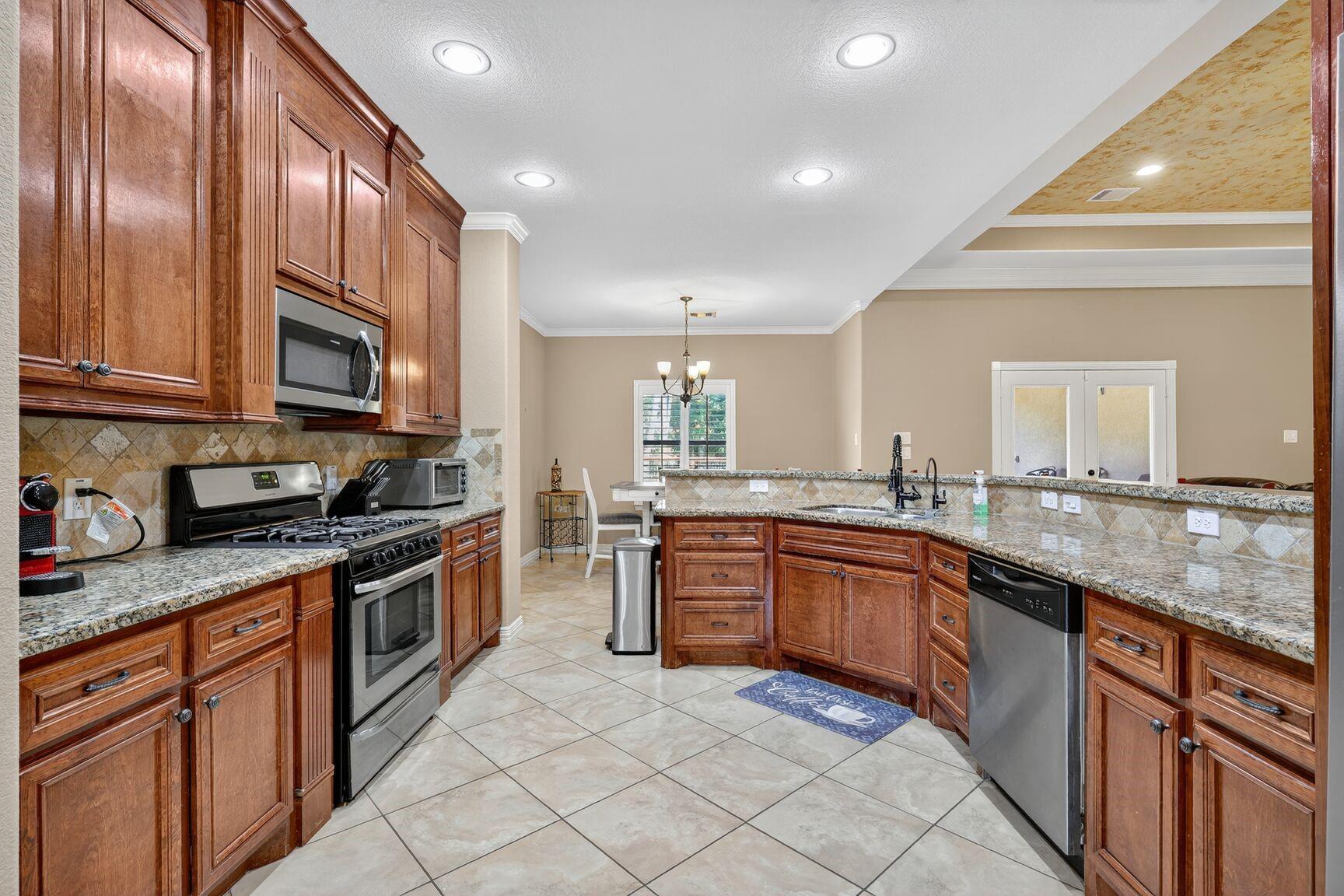 17102 Leon Court