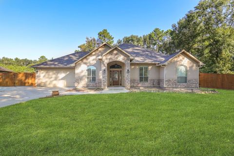 Photo of 17102 Leon Court, Splendora, TX 77372 (MLS # 31765652)