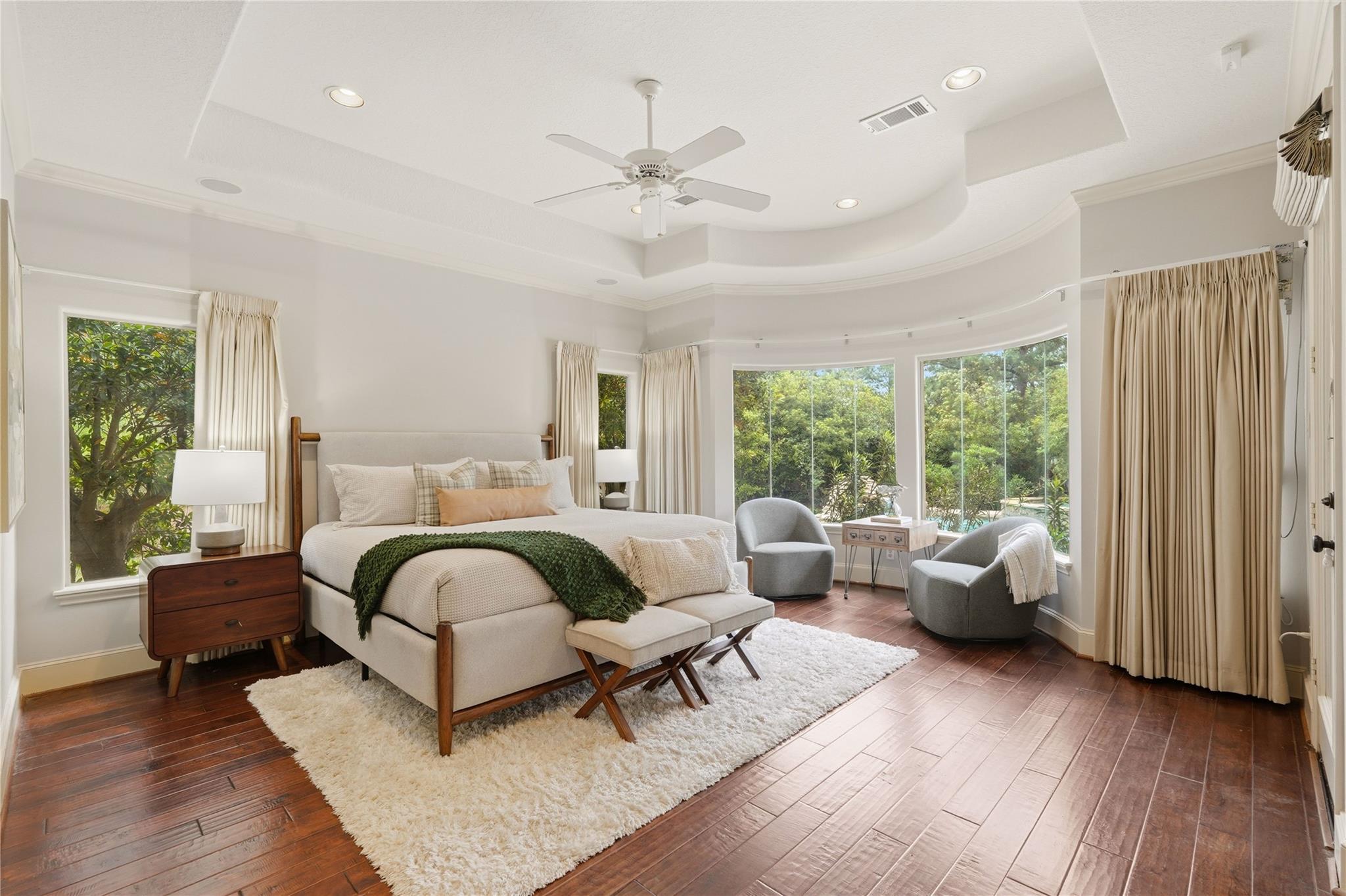 8111 Hideaway Lake Circle