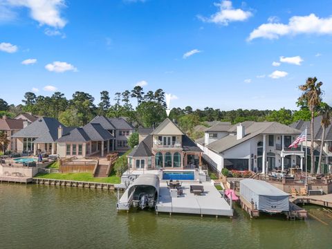 78 Creekwood Drive Montgomery TX 77356