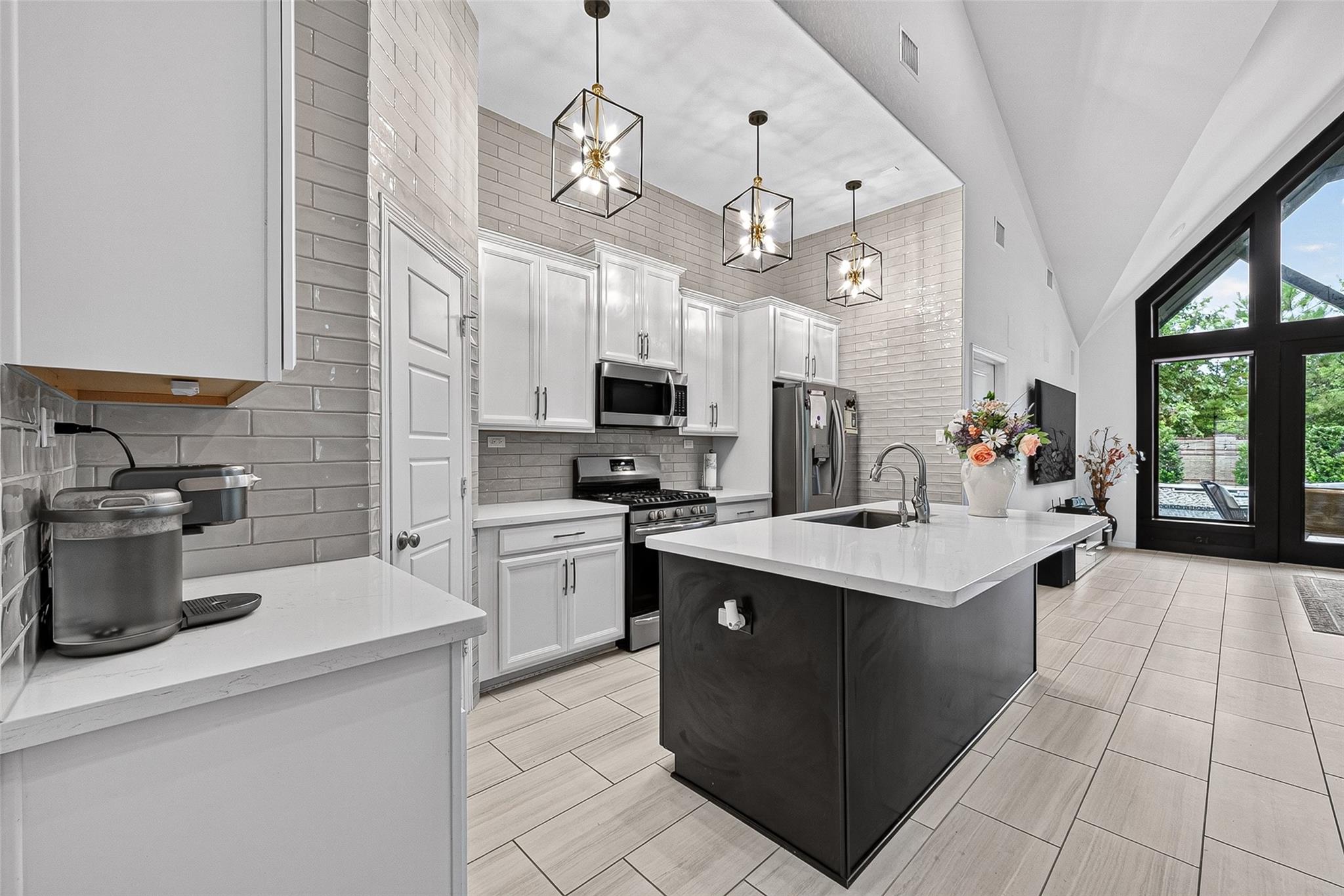 19402 Fannin County Lane