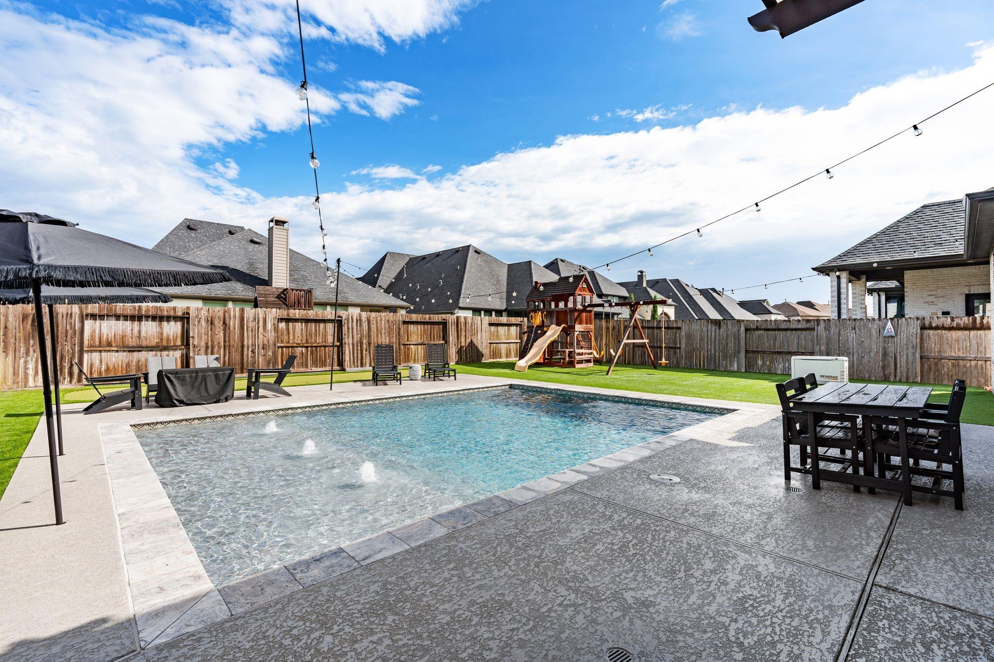 8815 Autumn Pine Drive