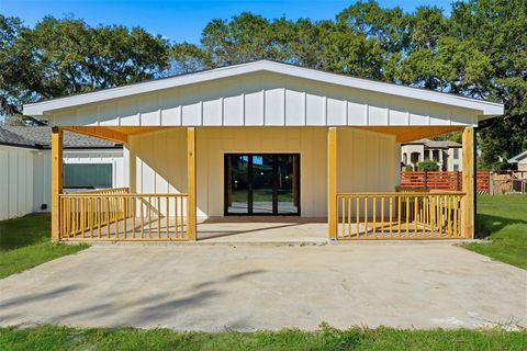 Tiny photo for 8102 Gulick Lane, Houston, TX 77075 (MLS # 31983699)