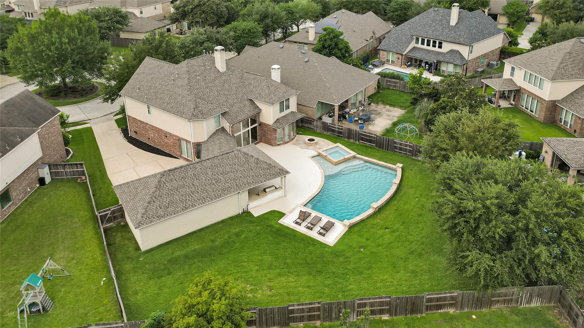 18306 Morgans Mill Court