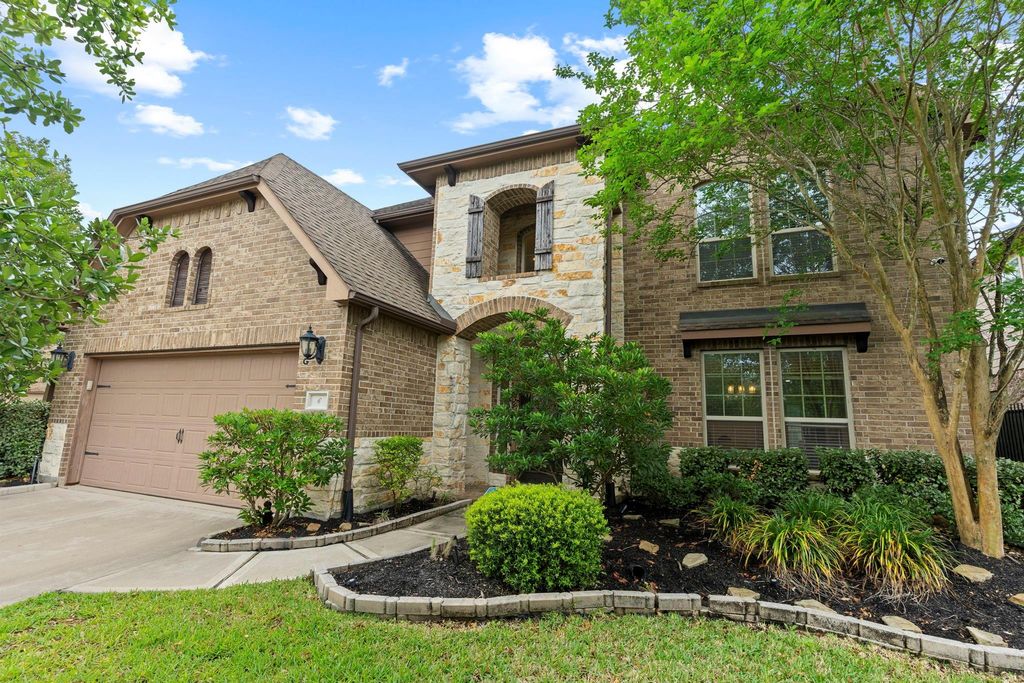 Photo of 6 Pilot Rock Place, Tomball, TX 77375 (MLS # 44965822)