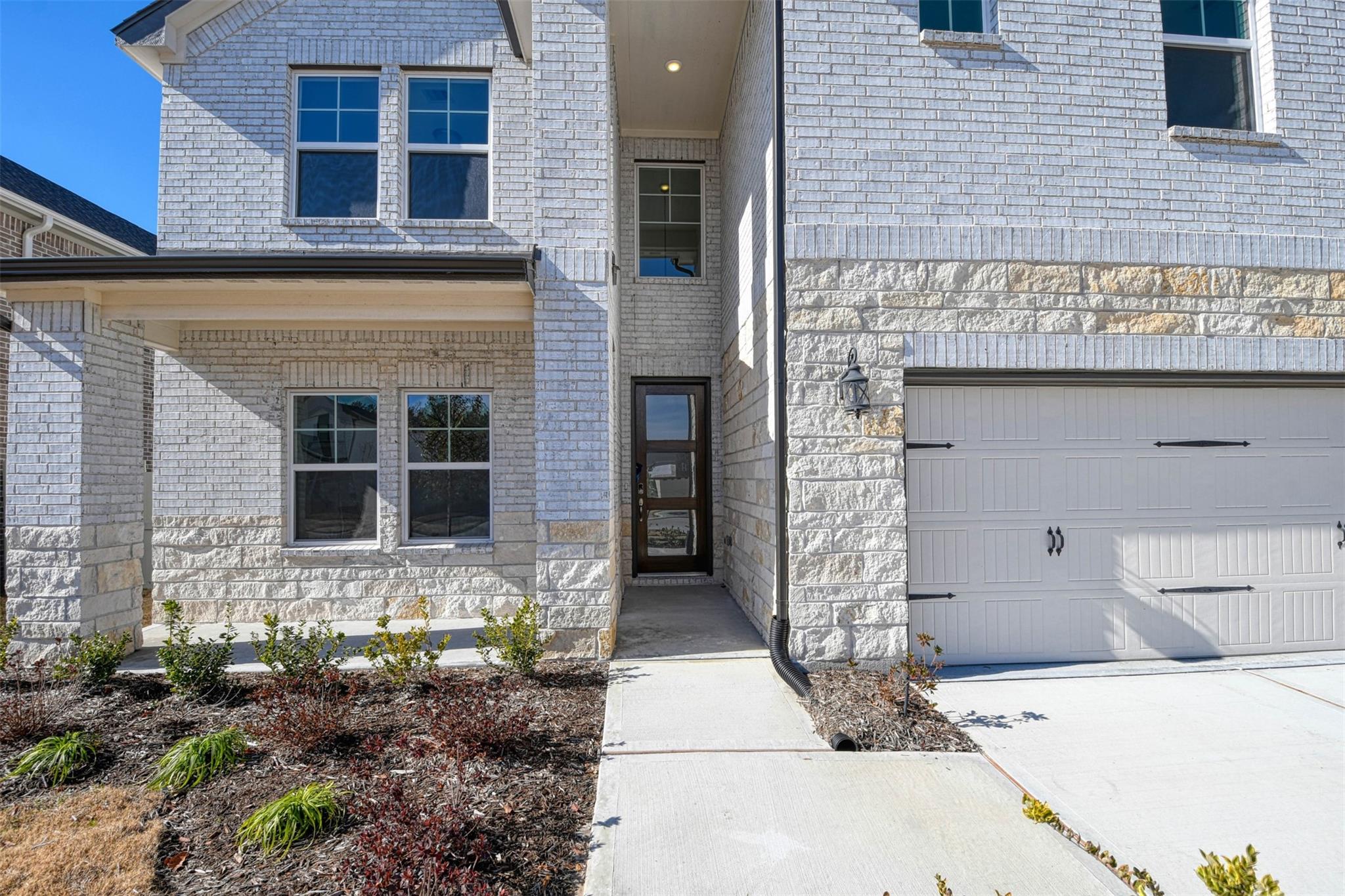 17703 Rosette Grass Drive