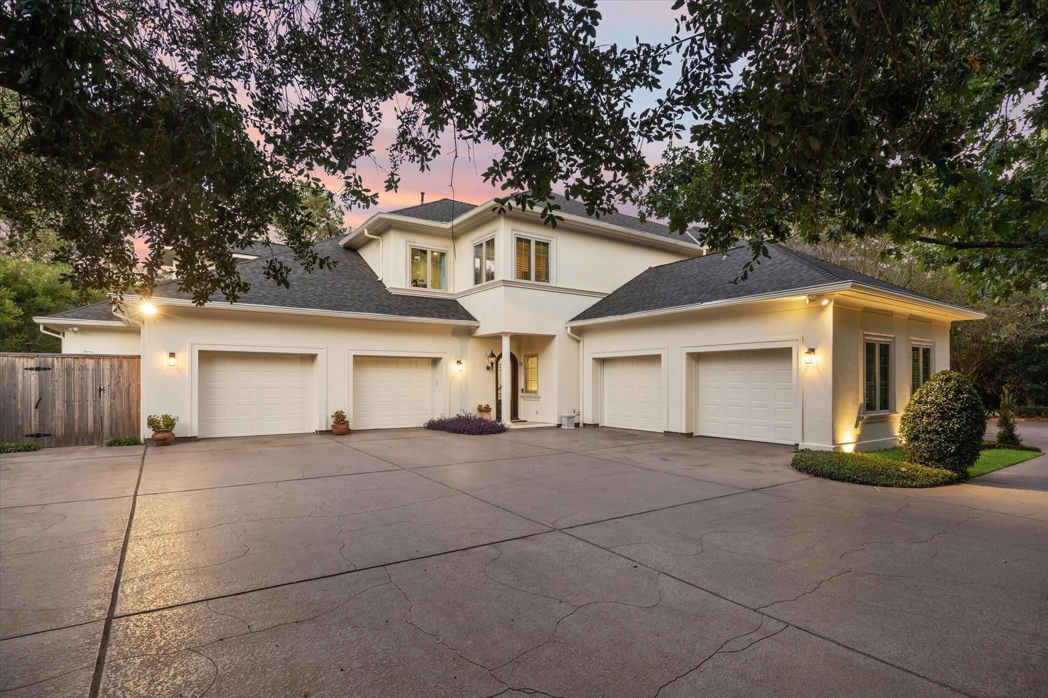 47 N Regent Oak