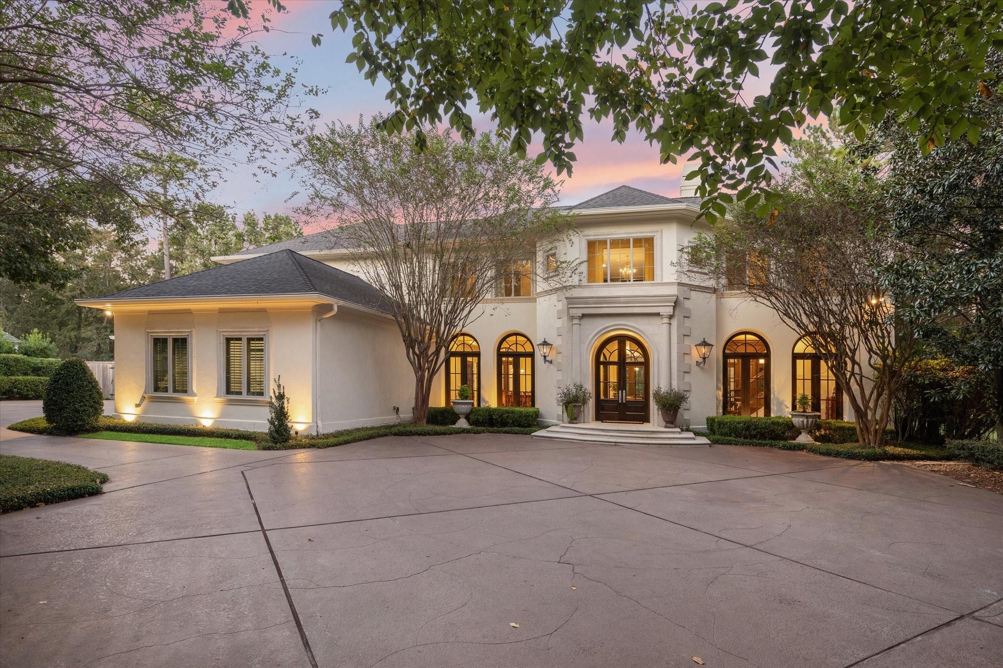 47 N Regent Oak
