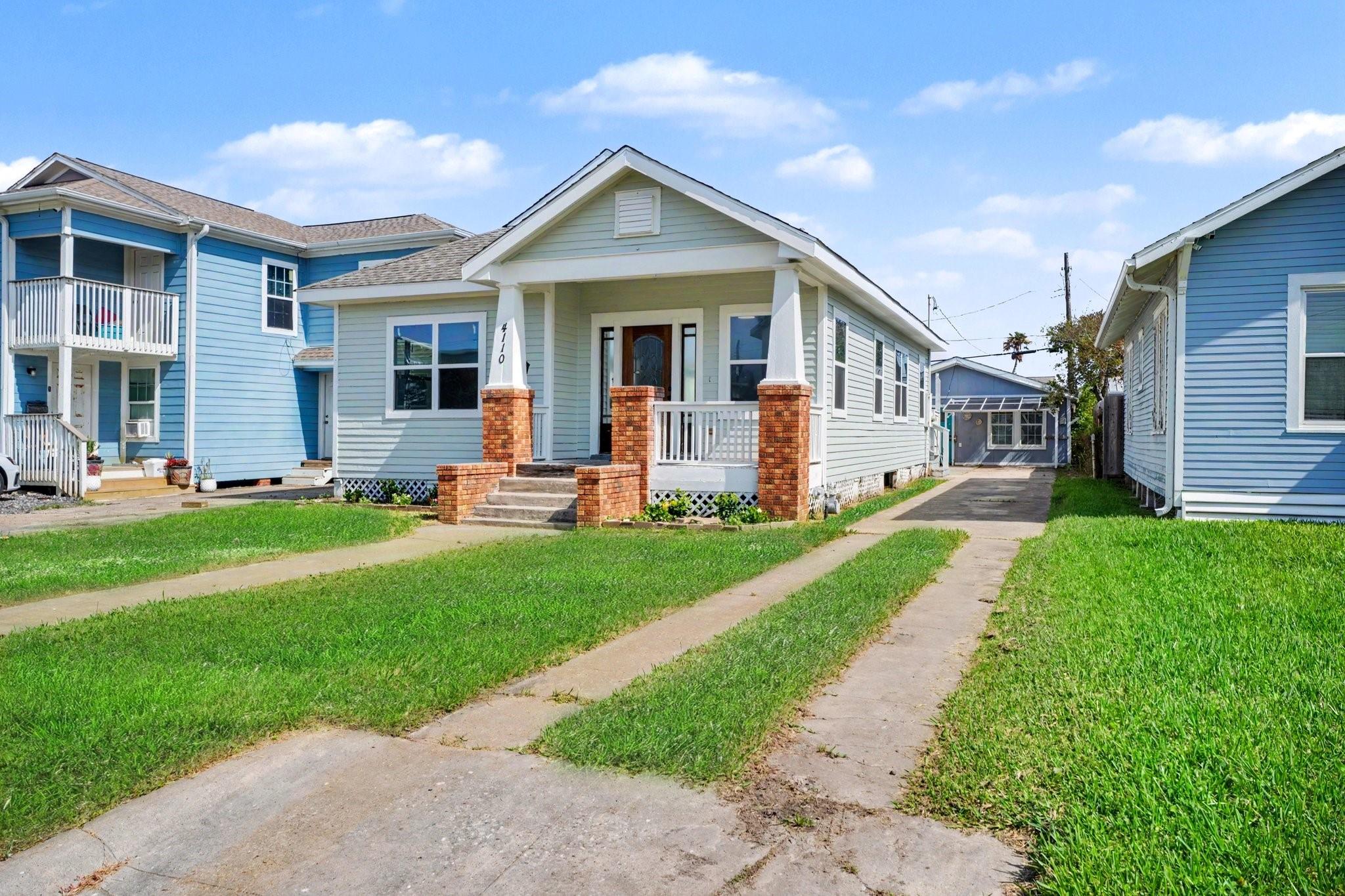 4110 Avenue T 1/2