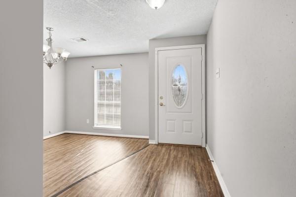 614 Meadowglen Drive