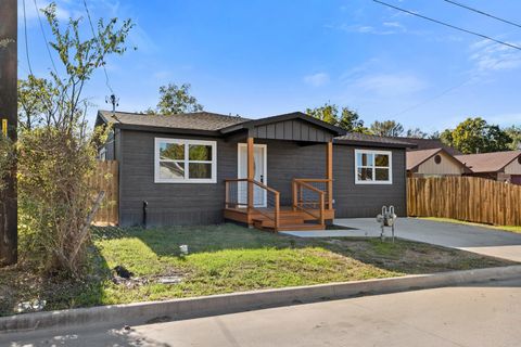 Photo of 1121 Lowery Street, Bryan, TX 77803 (MLS # 95021167)