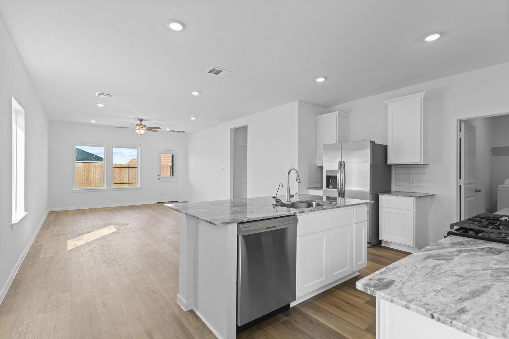 1020 River Coral