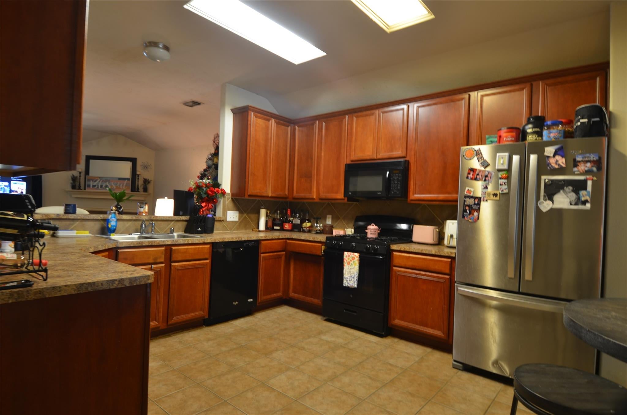 5518 Bowles Court