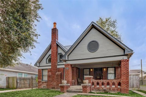 Photo of 2410 Cleburne Street, Houston, TX 77004 (MLS # 89345598)