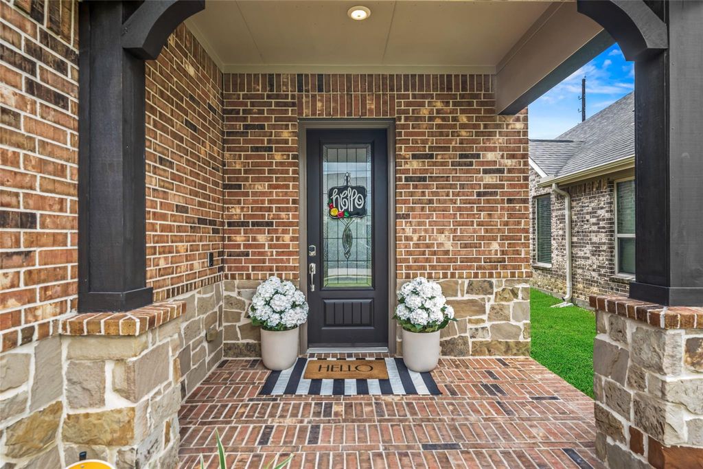 Photo of 9319 Dochfour Lane, Tomball, TX 77375 (MLS # 84804977)