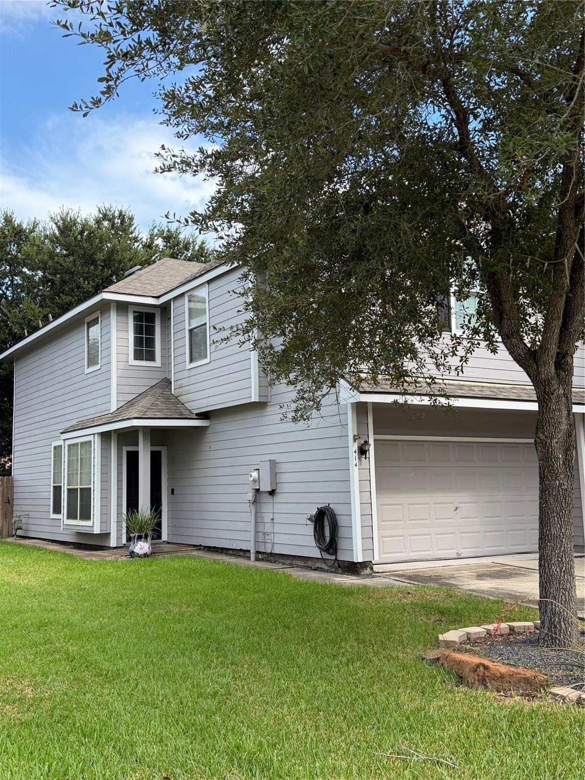414 Folk Crest Lane