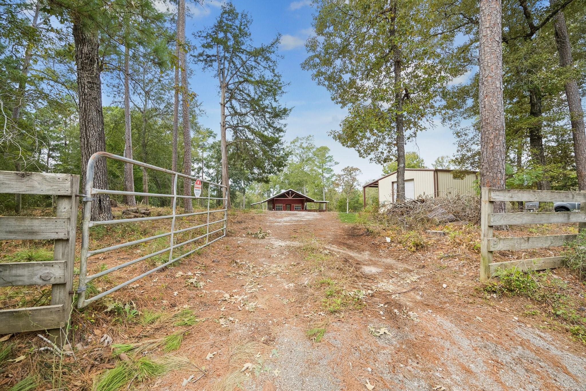 22323 Fm 149 Road