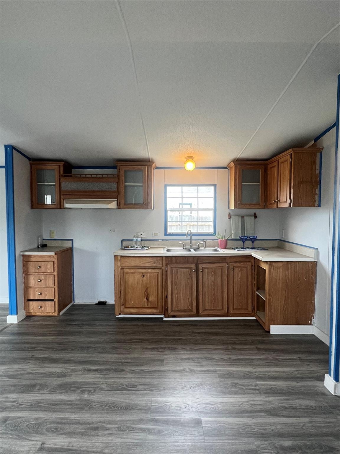 2525 Oyster Creek Bend