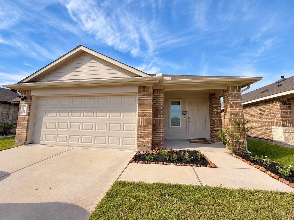 Photo of 24215 Oriole Summit Drive, Spring, TX 77373 (MLS # 15897358)