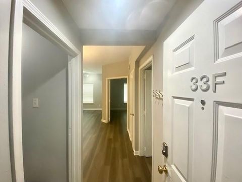 Photo of 2209 S Braeswood Boulevard #33F, Houston, TX 77030 (MLS # 91221021)