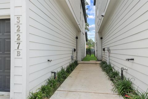 Tiny photo for 3227 Real Street #B, Houston, TX 77087 (MLS # 18936761)