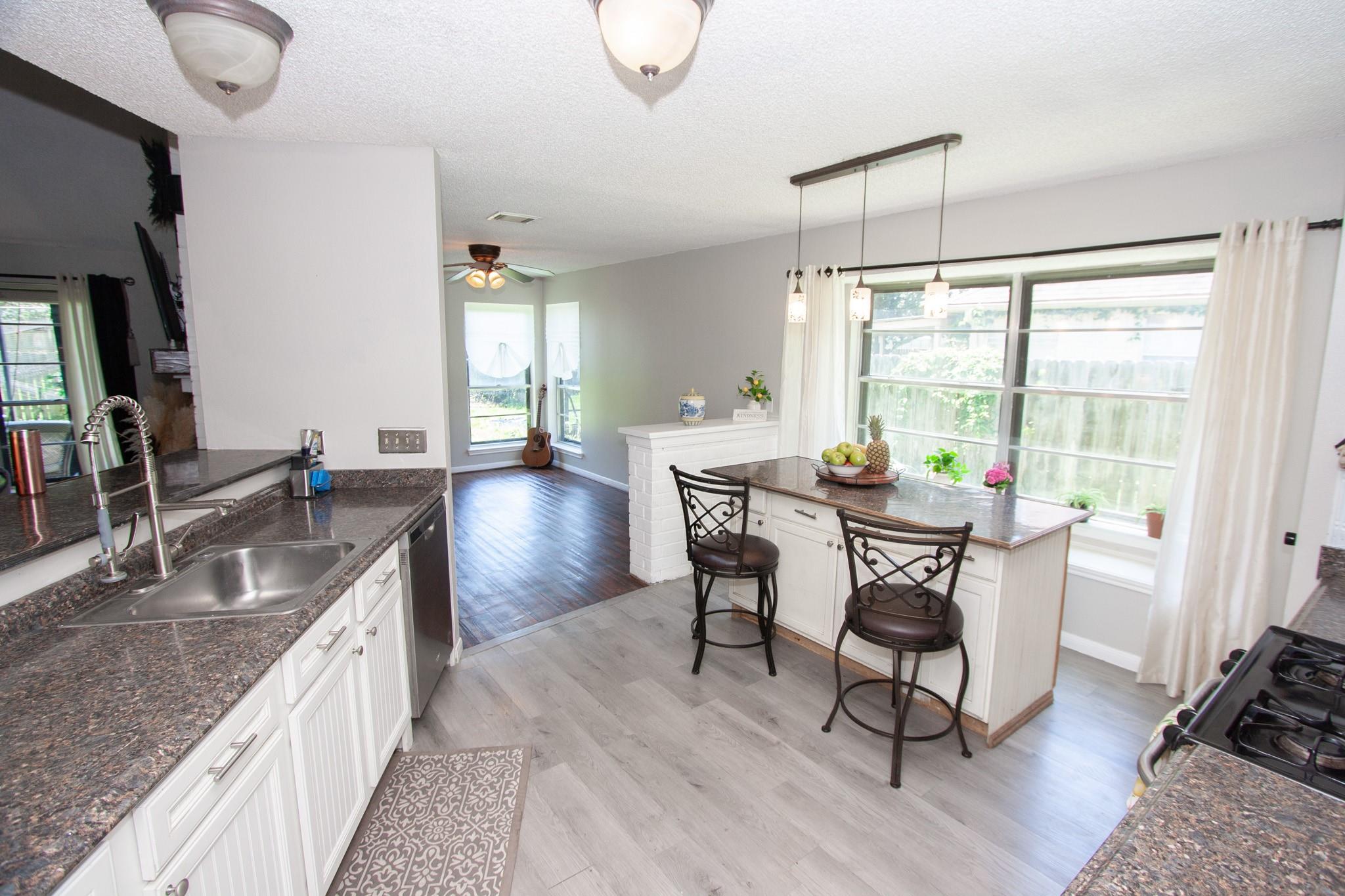 2711 Holly Springs Drive