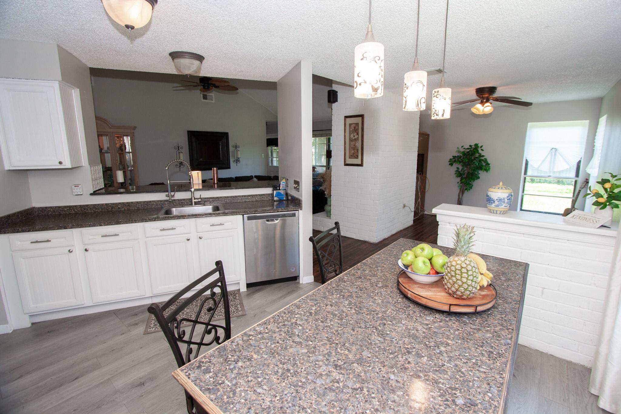2711 Holly Springs Drive
