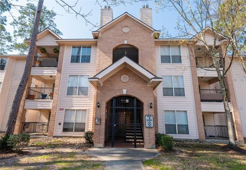 Photo of 8051 Bay Branch Drive #314, The Woodlands, TX 77382 (MLS # 9717015)