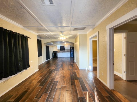Photo of 2222 Hogg Street, Houston, TX 77026 (MLS # 31730990)