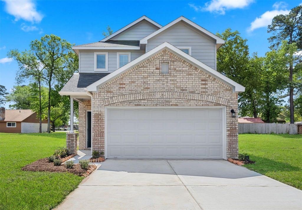 Photo of 24707 White Libertia Court, Huffman, TX 77336 (MLS # 25972251)