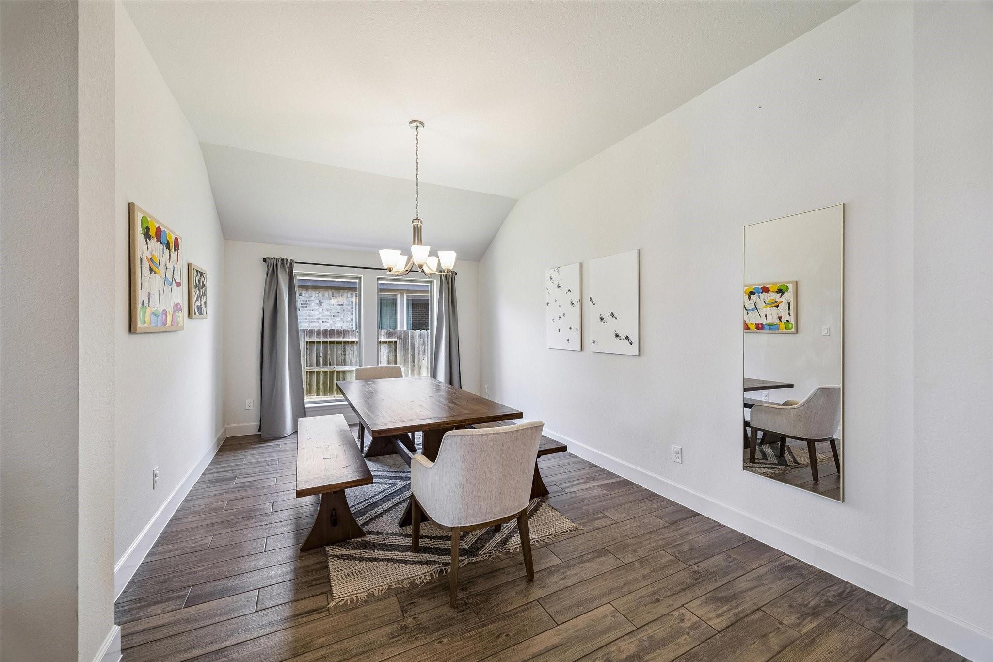 15843 Mckinley Green Drive